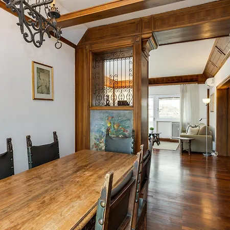 Apartment Elegante 130mq In Stile Classico