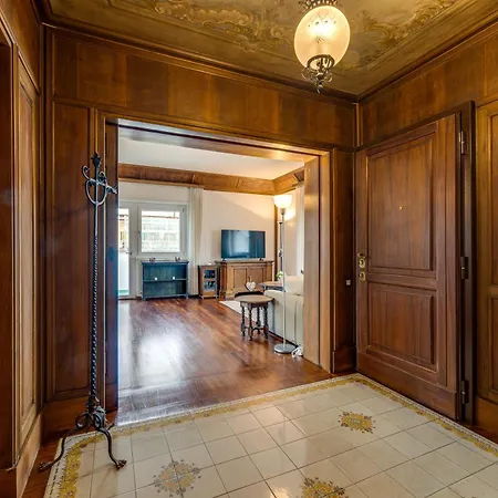 Apartment Elegante 130mq In Stile Classico Rome