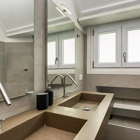 Elegante 130mq In Stile Classico Apartment