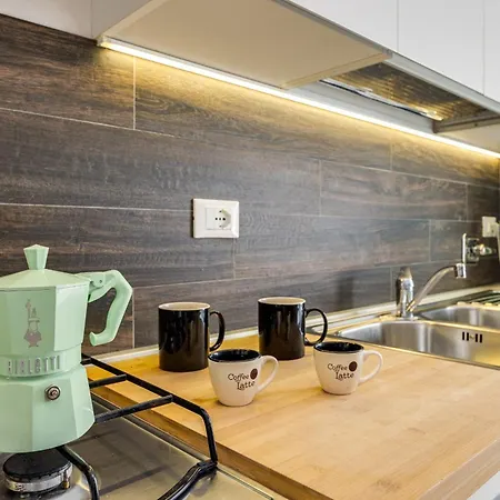 Apartment Elegante 130mq In Stile Classico Rome