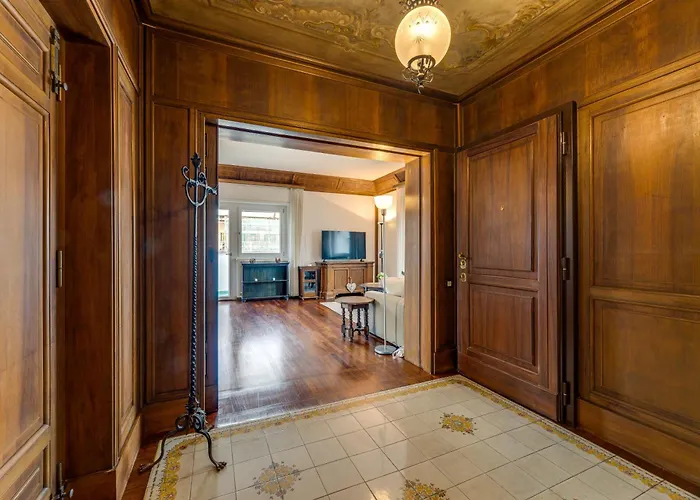 Appartamento Elegante 130mq In Stile Classico Roma